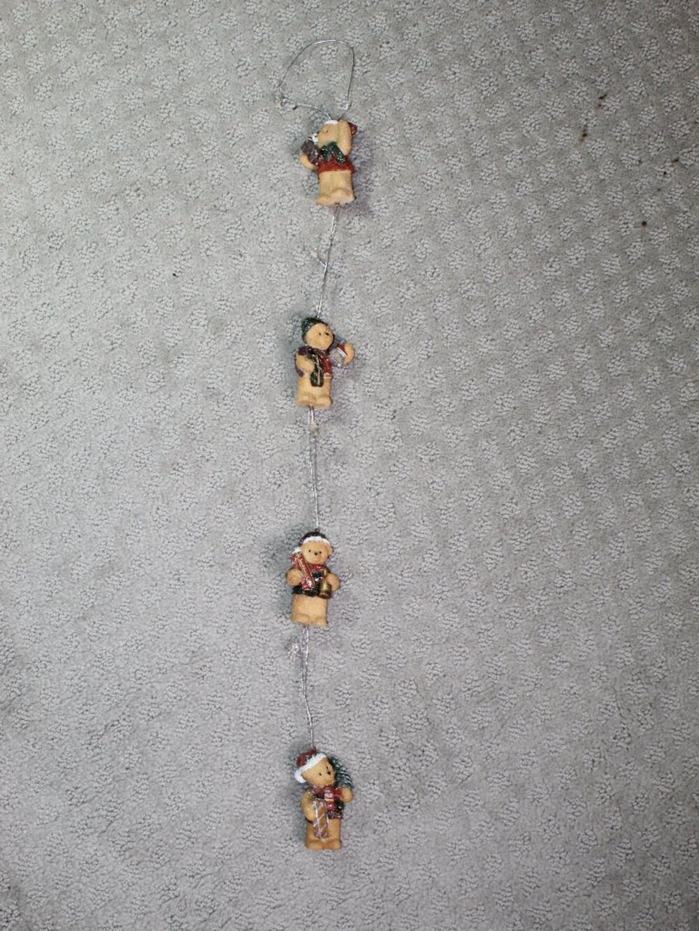 Dangle Chain of 4 Holiday Teddy Bears Figures Christmas Decoration